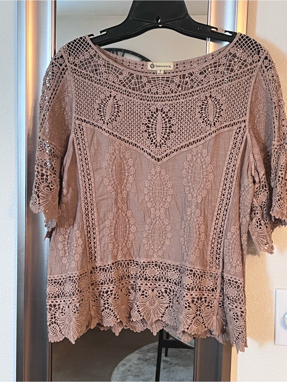 Democracy Crochet Lace Brown Short Sleeve Tunic